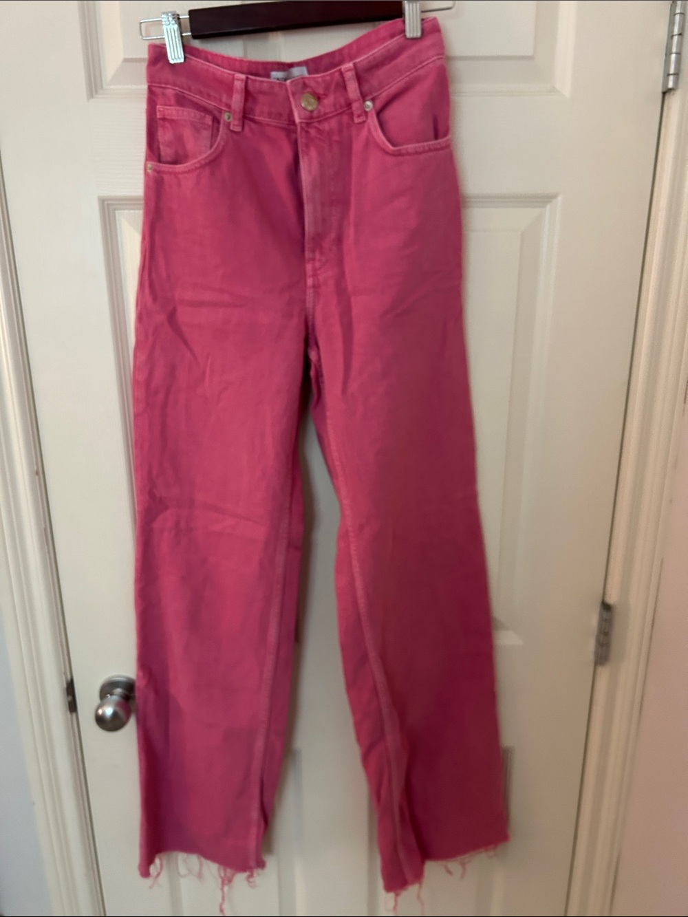 Zara Vibrant Pink Straight-Leg Jeans